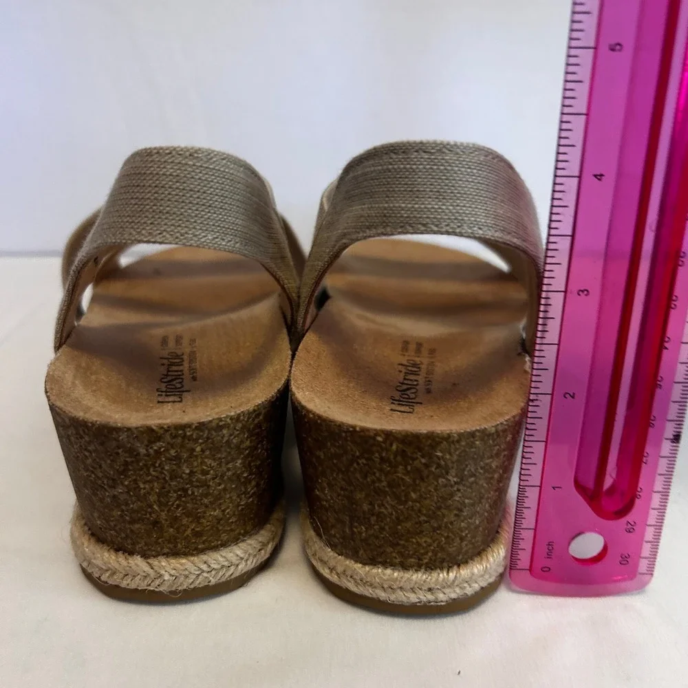 LifeStride Women's Breeze Almond Milk Linen‎ Espadrille Wedge Sandals Size 8M